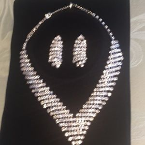 Cubic zirconium custom jewelry